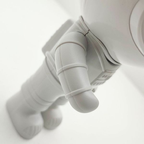 چراغ خواب رومیزی فضانورد