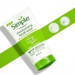 ژل شست‌وشوی صورت سیمپل مدل moisturising حجم 150 میلی‌لیتر