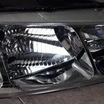 چراغ جلو خودرو گروه پژوهش صنعت مدرن کد Pe100 مناسب برای پژو پارس بسته دوعددی