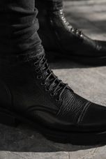 بوت چرم طبیعی زیپدار مشکی sho129
