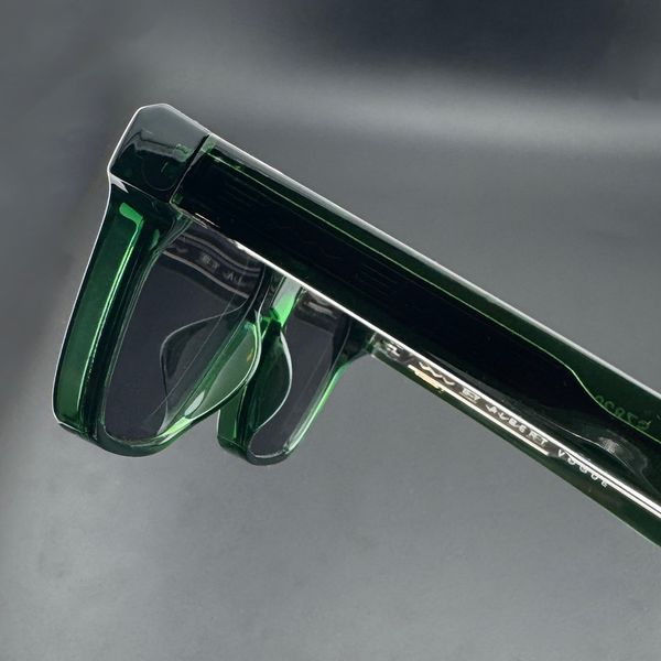 عینک آفتابی آلبرت وگ مدل SZ8204 Pine Charcoal
