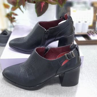 کفش چرم زنانه ، از چرم طبیعی گاوی ،دست دوز ،پاشنه 5 سانتی- کد323-0517