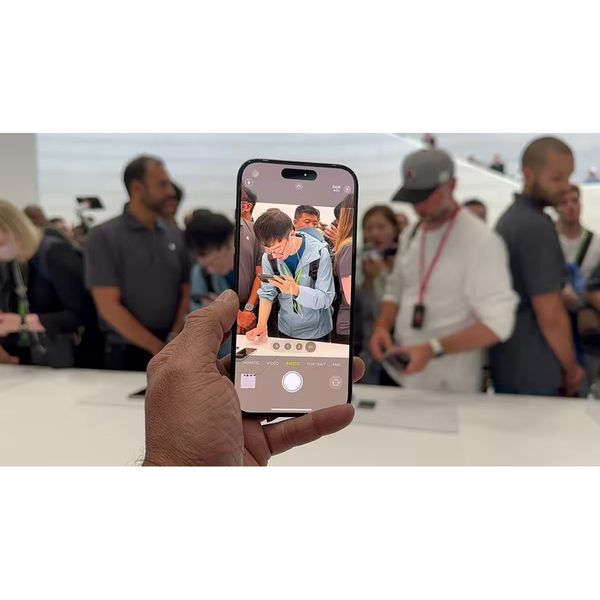 گوشی موبایل اپل مدل Iphone 15 Pro Max CH دو سیم‌ کارت ظرفیت 256 گیگابایت و رم 8 گیگابایت - نات اکتیو