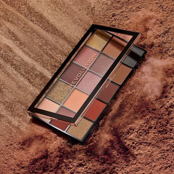 پالت سایه Velvete Rose رولوشن