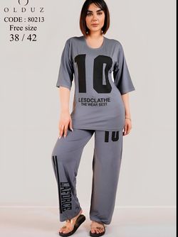 ست تیشرت و شلوار راحتی زنانه طرح 10