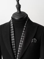 شالگردن و پوشت چهارخانه مشکی کارلوتی کد s244