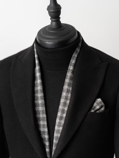 شالگردن چهارخونه طوسی کارلوتی کد s245