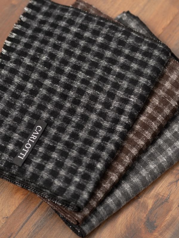 شالگردن و پوشت چهارخانه مشکی کارلوتی کد s244