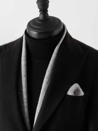 شالگردن و پوشت کجراه پشمی طوسی کارلوتی کد s242