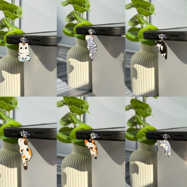 پلاگ فانتزی محافظ سوکت شارژ طرح سگ و گربه