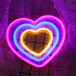 چراغ نئونی طرح قلب کد 001