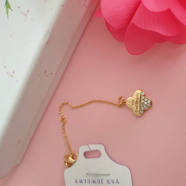 آویز ساعت زنانه وای اس ایکس مدل ysx 78