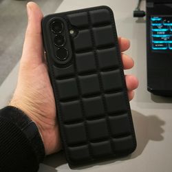 کاور مدل نیوپافر مناسب برای گوشی موبایل شیائومی Redmi Note 14 Pro