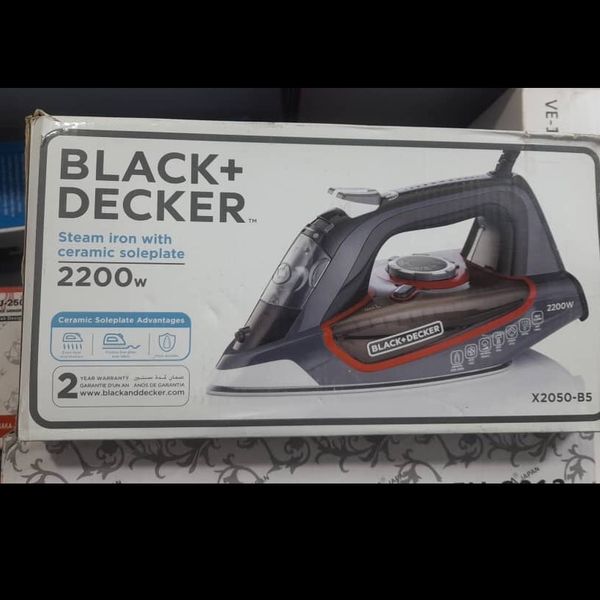 قبل خرید تماس بگیرید اتو بخار بلک اند دکر مدل X2050 ظرفیت 380 میلیلیتر