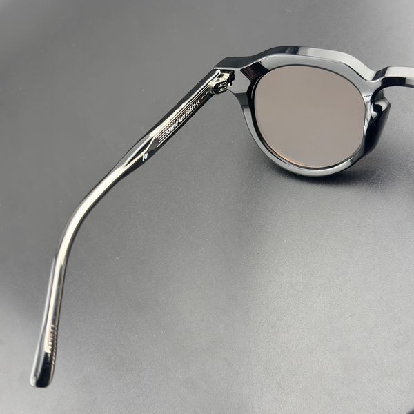 عینک آفتابی پنتوس آلبرت وگ مدل SZ8203 Obsidian Tawny