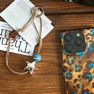 آویز bronze panther