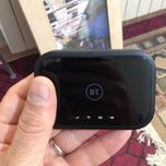 مودم قابل حمل آلکاتل مدل BT70 با پشتیبانی از 4.5G Cat7، سرعت دانلود تا 300Mbps و آپلود تا 100Mbps، وایفای دو بانده 2.4GHz و 5GH