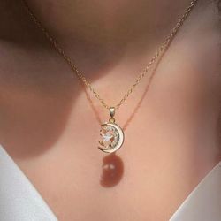 گردنبند ماه و ستاره الماسی زنانه