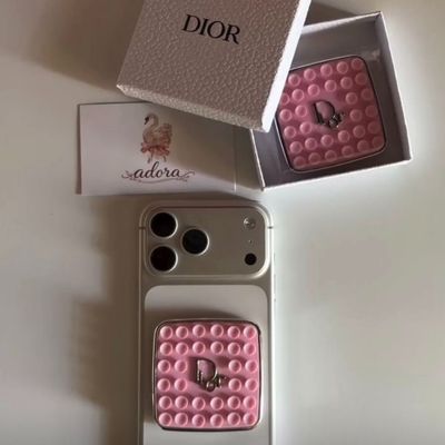 چسبونکی DIOR