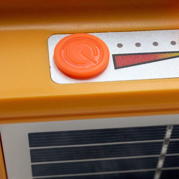 پرژکتور خورشیدی 100 وات کیانگ مدل YP-KY-100W/IP66