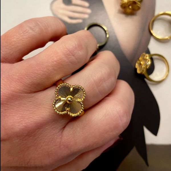 انگشتر ونکلیف