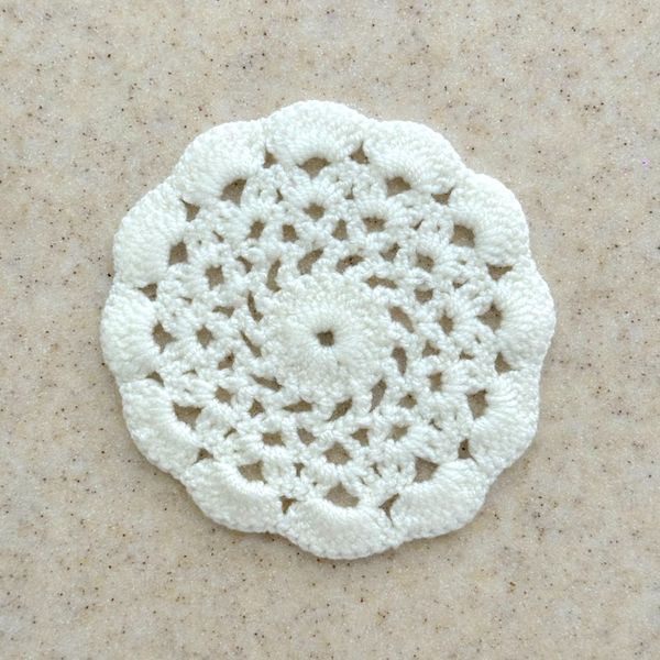 زیرلیوانی دستبافت شاهو مدل Melvani