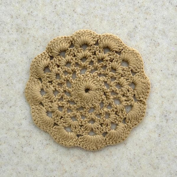 زیرلیوانی دستبافت شاهو مدل Melvani