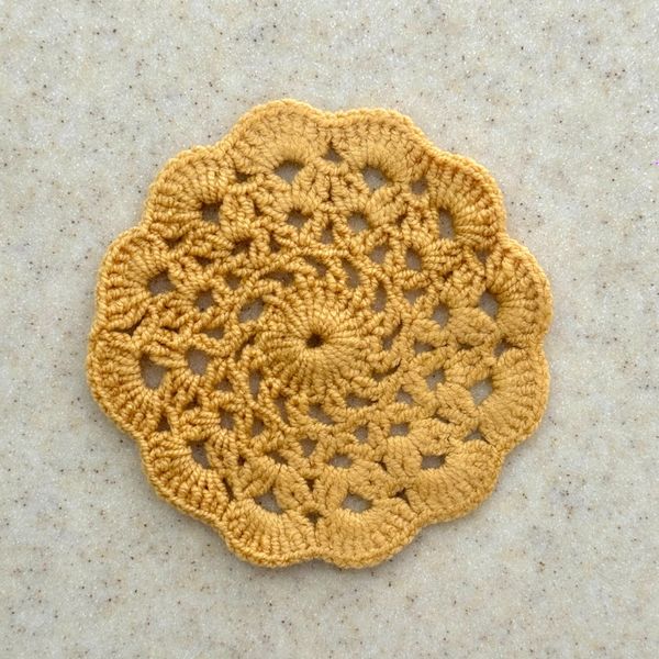 زیرلیوانی دستبافت شاهو مدل Melvani