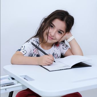 میز تحریر سایز 40 در 60 رنگ سفید