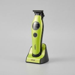 ماشین اصلاح موی صورت شارژی وی جی ار مدل V-880 T با تیغه سرامیکی خودتیز شونده، طراحی ارگونومیک، قابلیت شارژ سریع و اصلاح با شماره