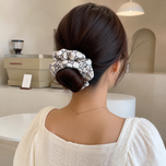 کش مو اسکرانچی طرح کلاسیک رَج