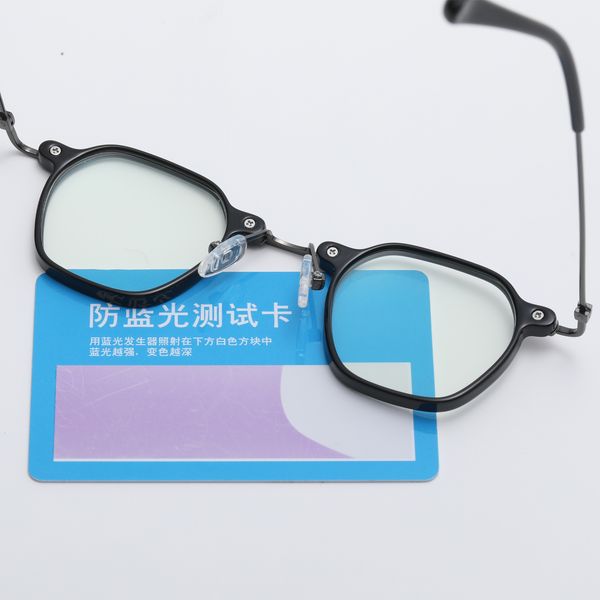 عینک محافظ چشم مدل TJ858C01-P81 Anti Blue Light