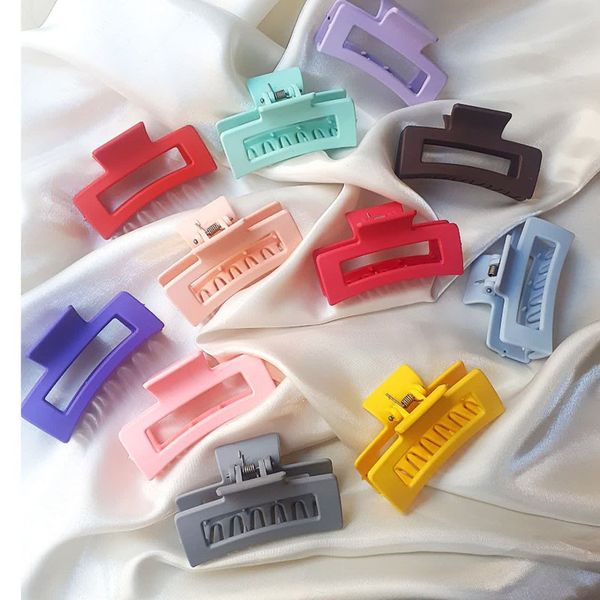 کلیپس مو زنانه مدل شمعی مات صندوقی و گلدار بسته 2 عددی