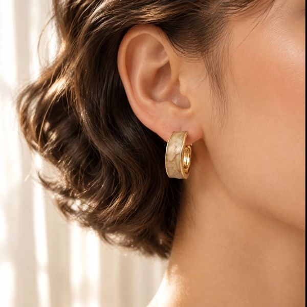 گوشواره حلقهای طرح سنگ بژ