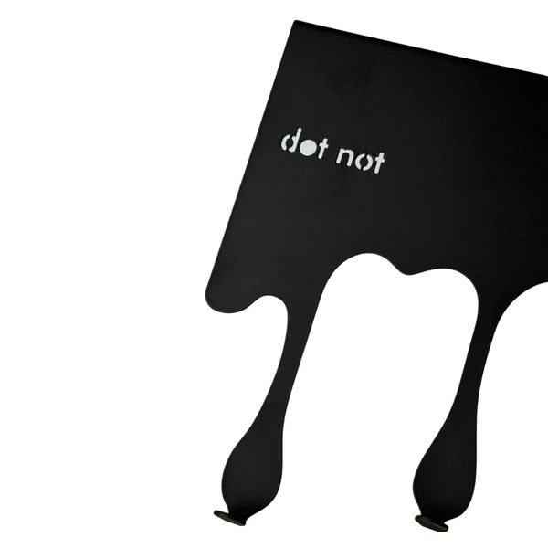 آویز لباس کوچک مشکی dropiron