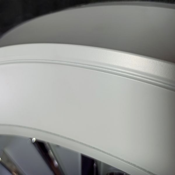 ساعت دیواری مدل ال ایکس Gr