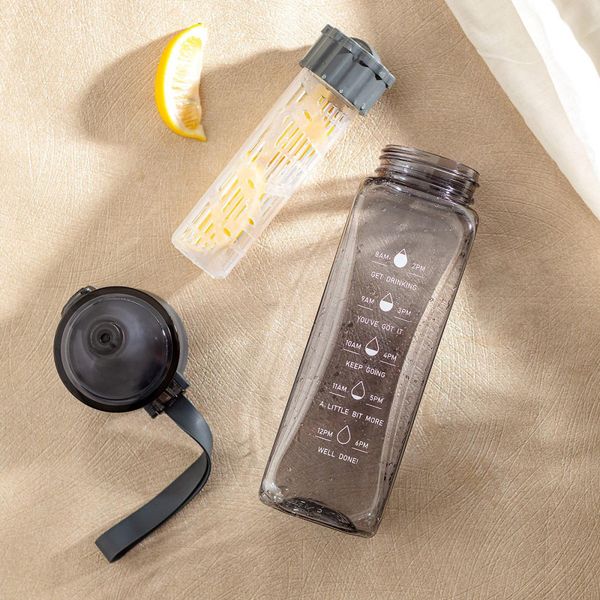 قمقمه مادام کوکو مدل Sandy گنجایش 0.8 لیتر