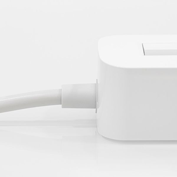 چندراهی و محافظ برق 1.8 متری هادرون مدل Hadron P24 با گارانتی شرکتی