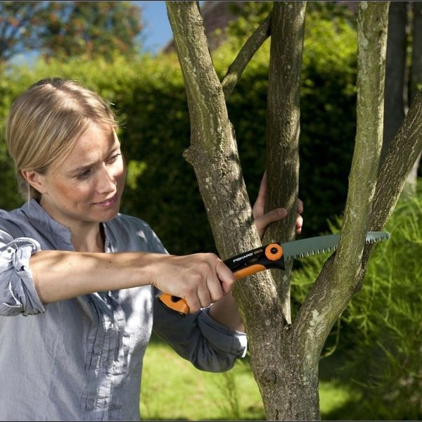 اره فیسکارس مدل 123870