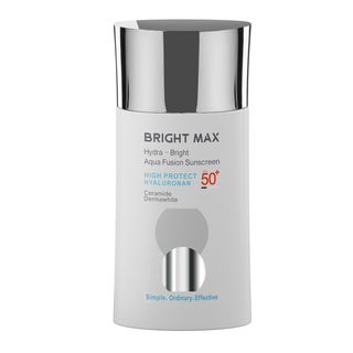 کرم ضد آفتاب بدون رنگ برایت مکس SPF50 مدل آکوا فیوژن ‌محافظ UVA ،UVB، ضد چروک، روشن‌کننده، ضد لک، مناسب انواع پوست حجم 50 میلی‌ل
