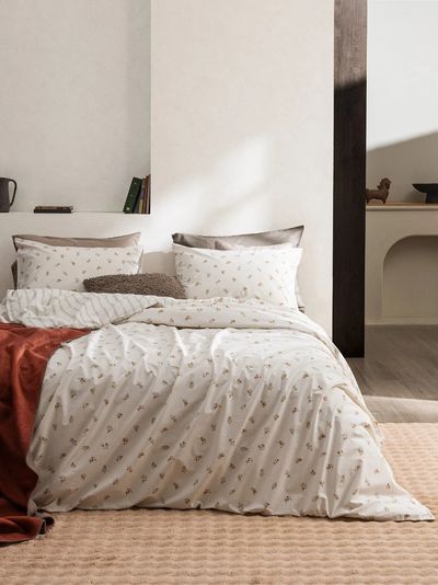 سرویس کاورلحاف 2 نفر 4 تکه مادام کوکو مدل Veronique