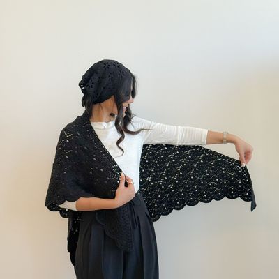 اشارپ زنانه دستبافت شاهو مدل Eloria