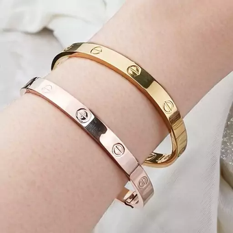 دستبند کارتیر النگویی زنانه