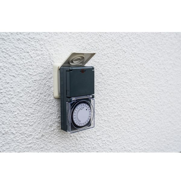 تایمر برق برننشتول مدل تایمر روزانه MZ 44 DE