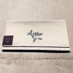حوله دستی مادام کوکو طرح Beline سایز 50x76 سانتی متر