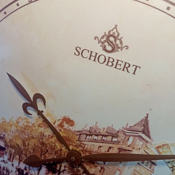 ساعت دیواری شوبرت مدل 6779*528