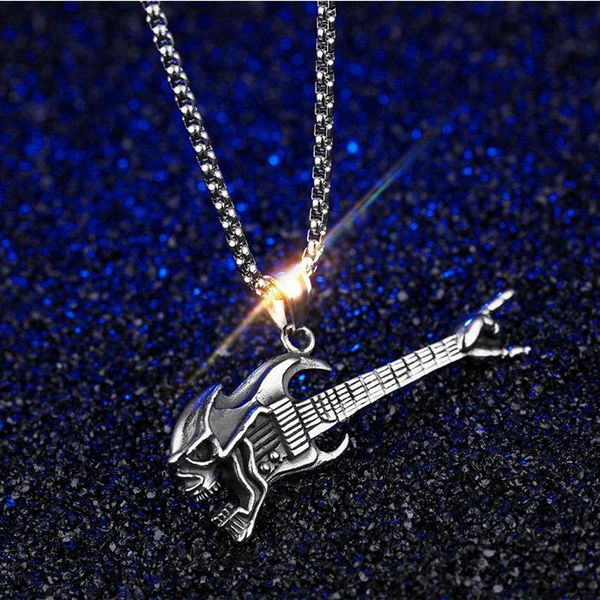 گردنبند مردانه طرح گیتار راک مدل 4344