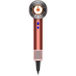 سشوار خانگی 220 وات دایسون مدل Supersonic nural HD16، موتور AC، وزن 2140 گرم، دارای سری متمرکز‌کننده باریک، متمرکز‌کننده پهن، سر