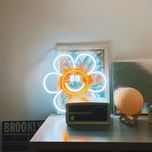 چراغ دیواری طرح گل آفتاب گردان