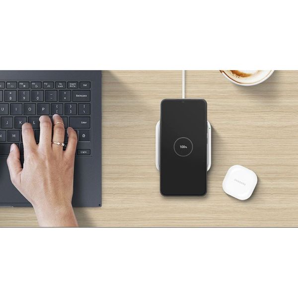 شارژر بی سیم 15 وات سامسونگ مدل EP-P2400